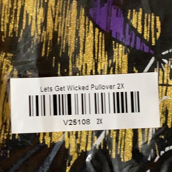 MAC & BELLE - “LET’S GET WICKED” PULLOVER (2X) 🆕🧙🏻‍♀️ - Picture 2 of 6